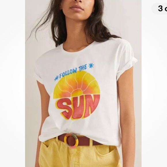 Anthropologie Tops - Anthropologie Farm Rio Follow the Sun t-shirt like new tee summer tee size small